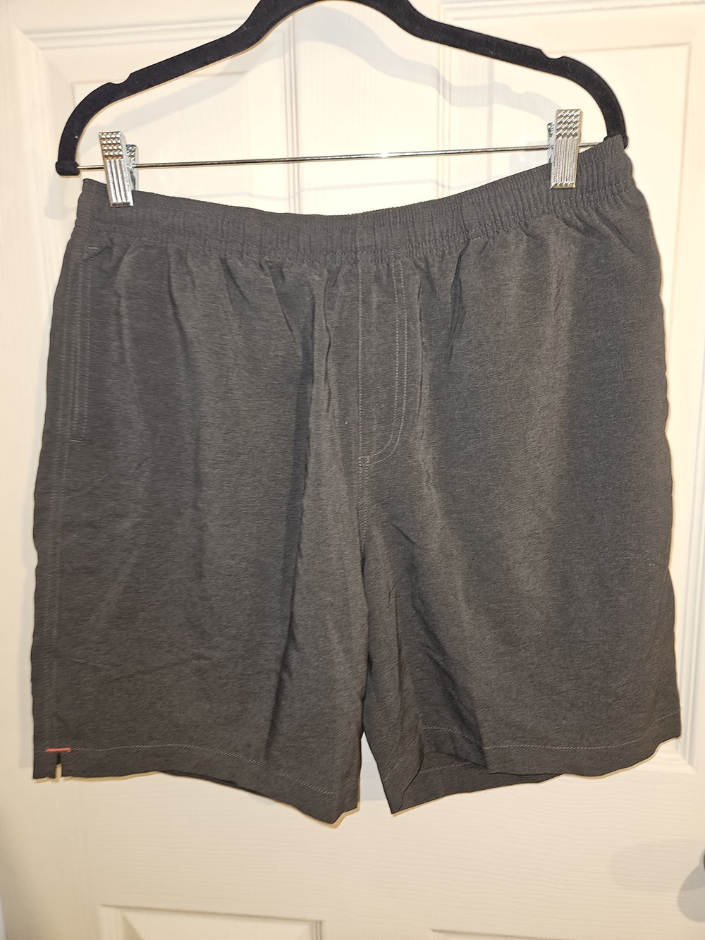 chubbies Men's 7" Charcoal Gray Athletic Shorts